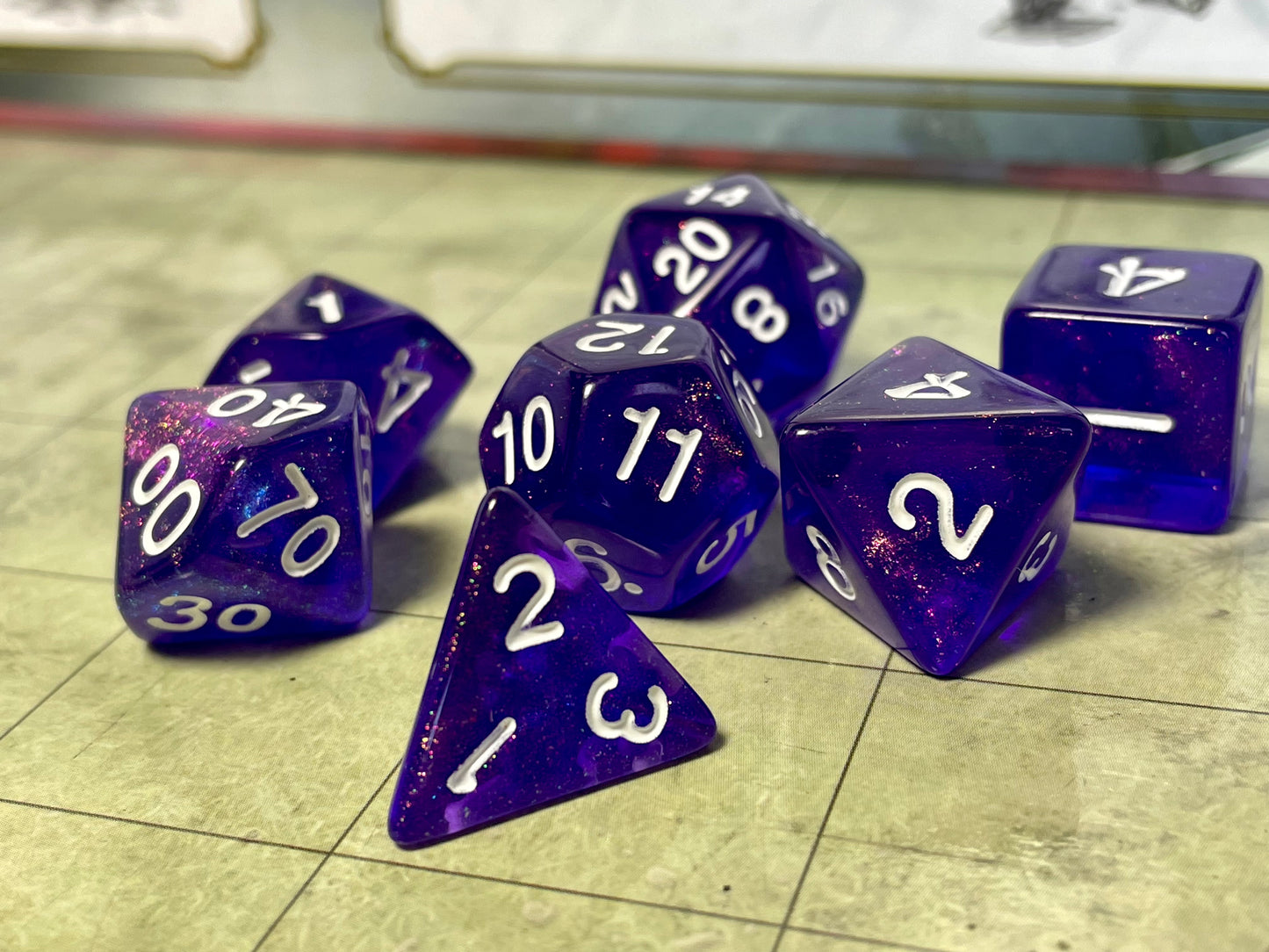 Mythic- Poly Dice Set- Diamond Purple