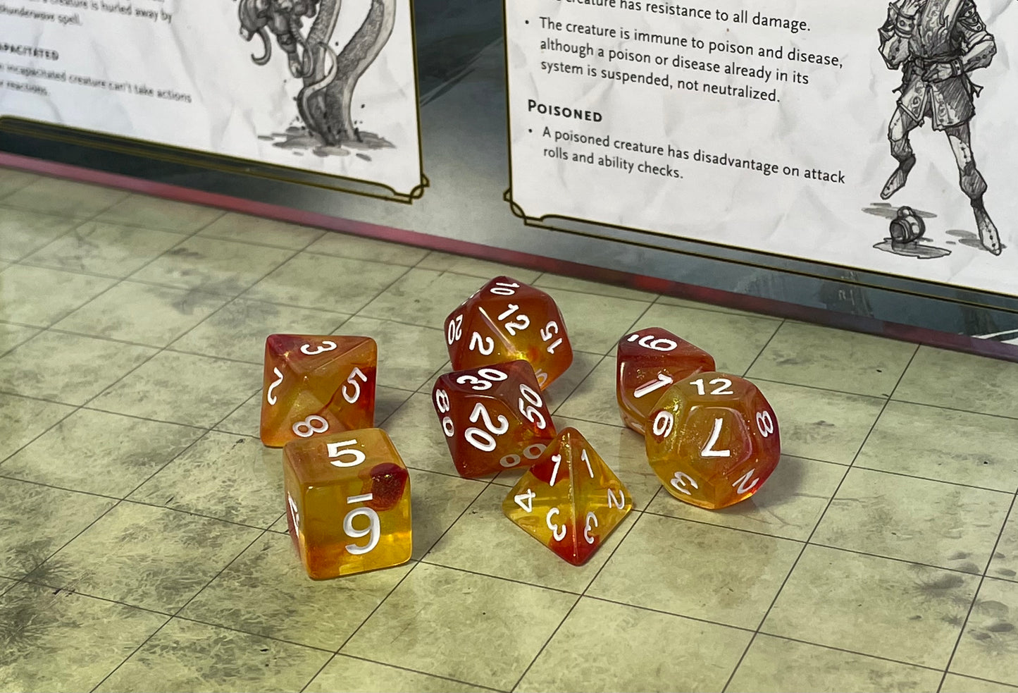 Mythic- Poly Dice Set- Volcano Fire